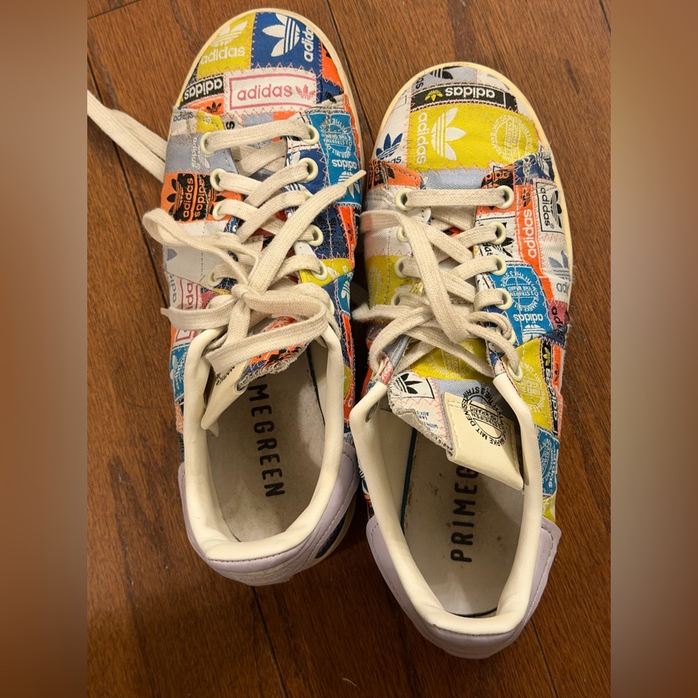 Adidas unisex Multicolor Sneakers
